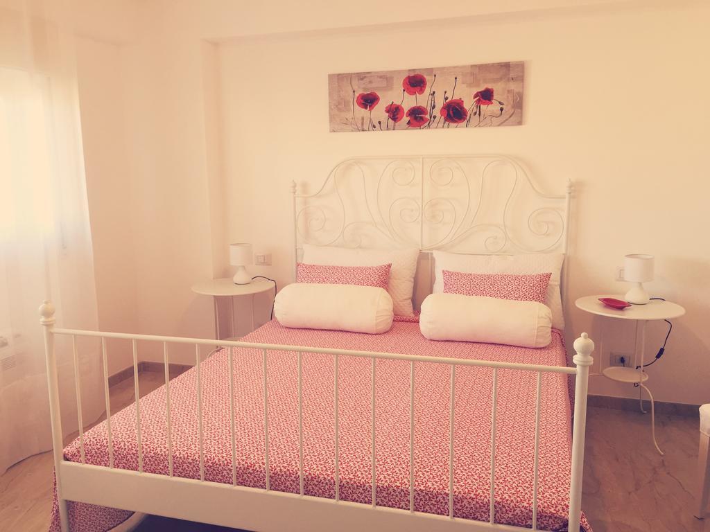 Baia Giardini Apartments Extérieur photo